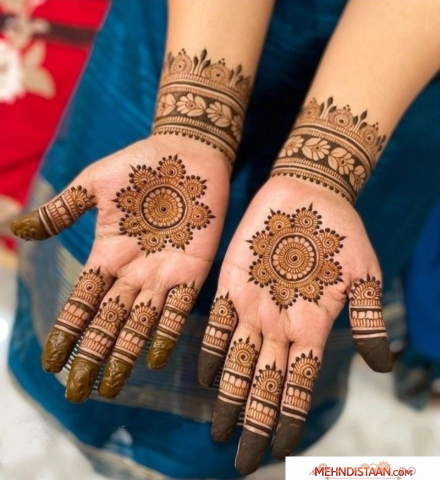 Bridal Royal Front Hand Mehndi