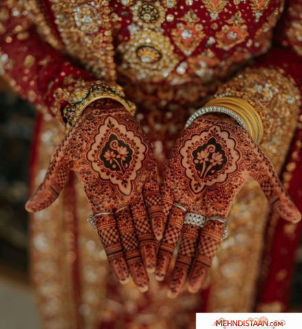 Full Palm Royal Mehndi Design