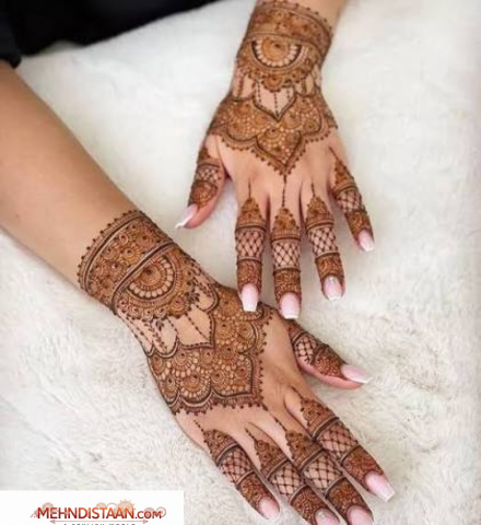 Back Hand Stylish Teej Mehndi Designs