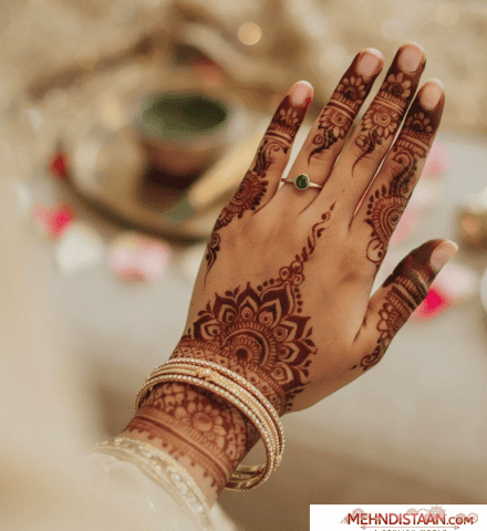 Dubai Mehndi Design Simple