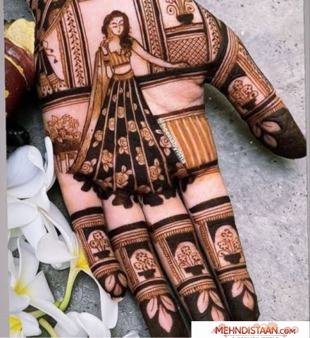 Minimalist Aesthetic Mehndi Design